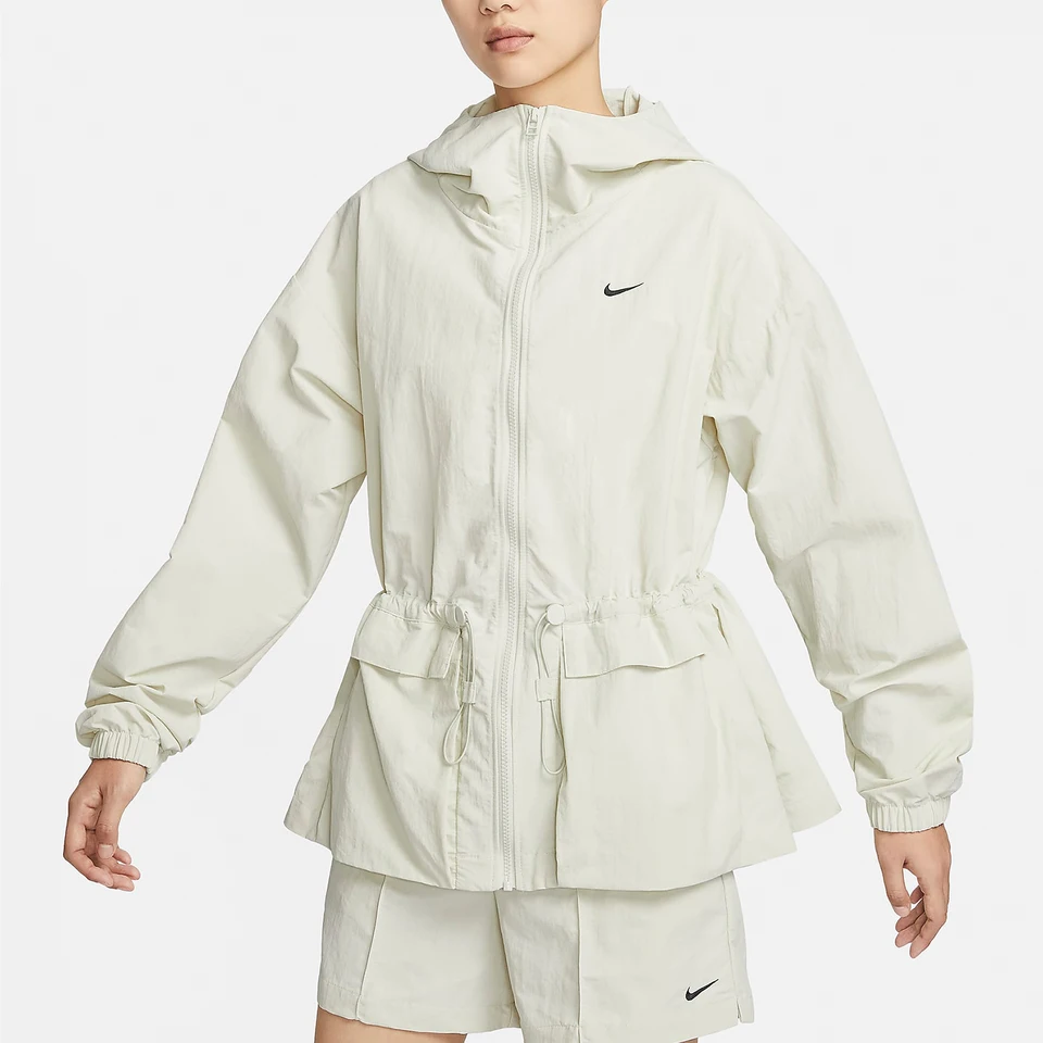 Nike genuine Sportswear Women's Outdoor Woven Jacket FN3670-020