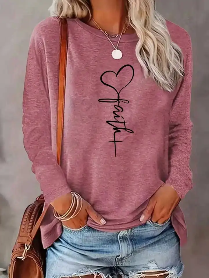Women's long sleeved loose round neck top elegant solid color polyester knitted T-shirt autumn and winter fashion heart pattern